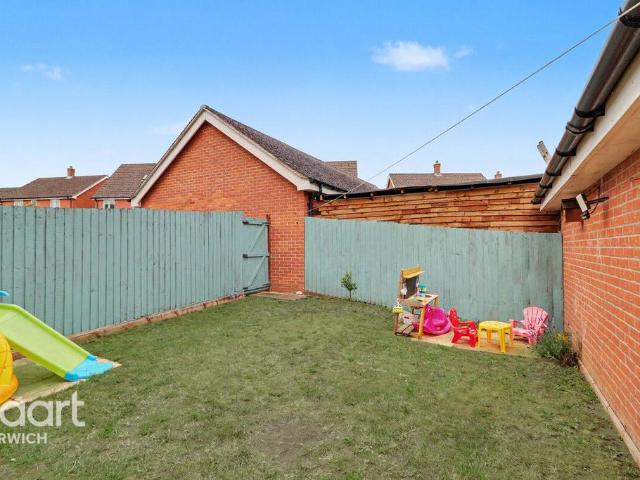 4 bedroom townhouse for sale