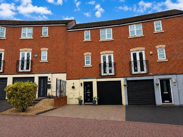 4 bedroom townhouse for sale