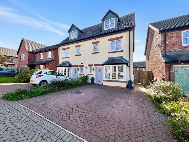 4 bedroom townhouse for sale