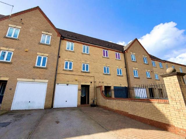4 bedroom townhouse for sale