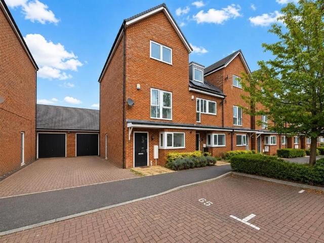 4 bedroom townhouse for sale