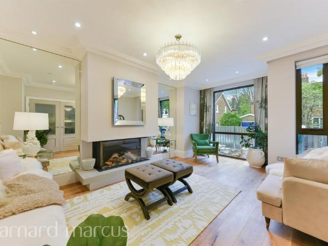 4 bedroom townhouse for sale