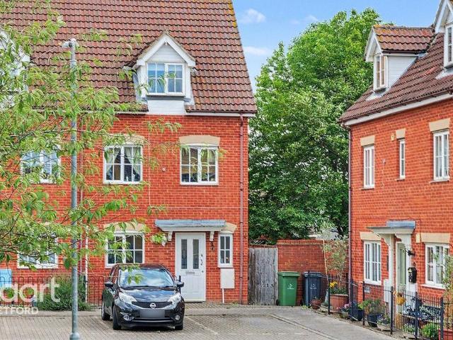 4 bedroom townhouse for sale