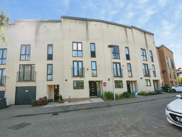 4 bedroom townhouse for sale