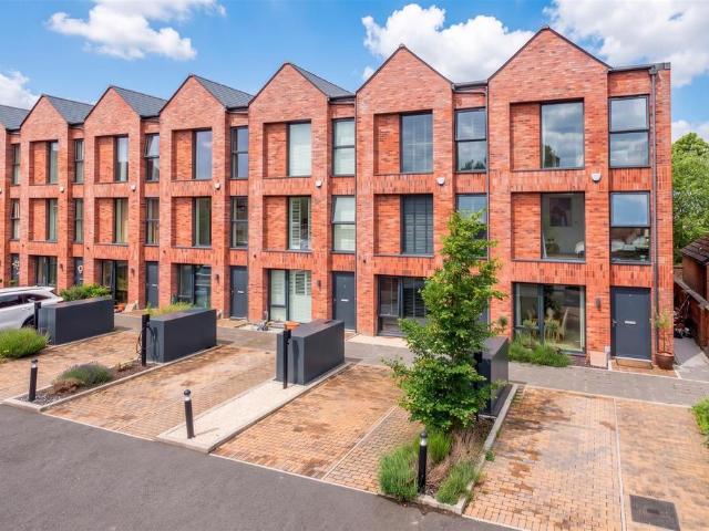 4 bedroom townhouse for sale