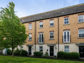 House for sale in Elmhurst Way OX18 Carterton - Garden
