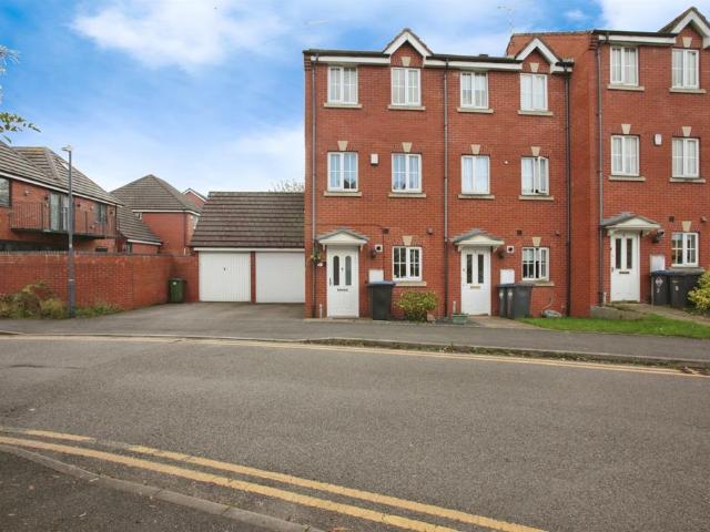 4 bedroom townhouse for sale