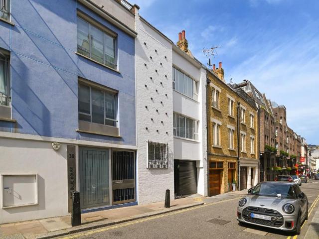 4 bedroom townhouse for sale