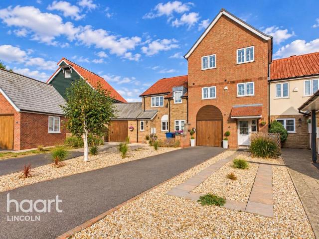 4 bedroom townhouse for sale