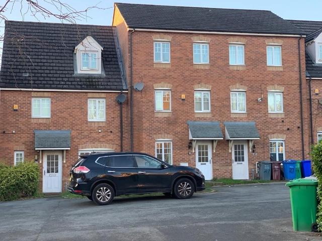 4 bedroom townhouse for sale
