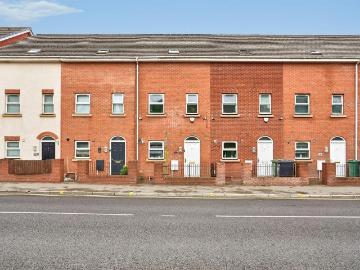 4 bedroom townhouse for sale