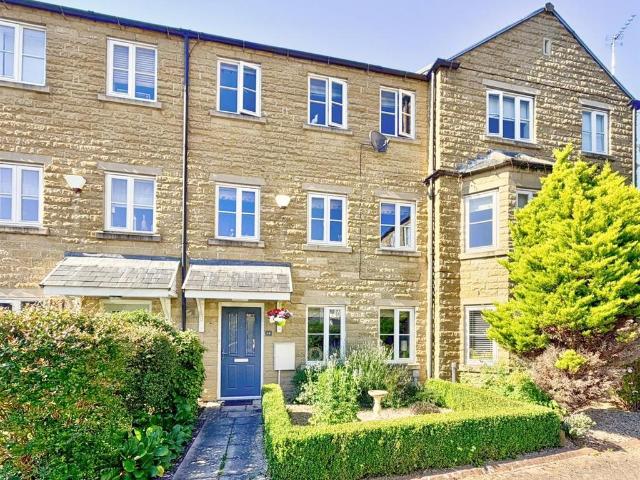 4 bedroom townhouse for sale