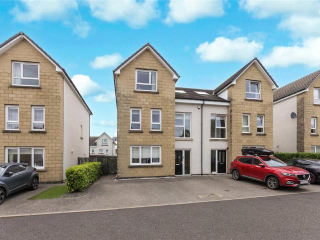4 bedroom townhouse for sale