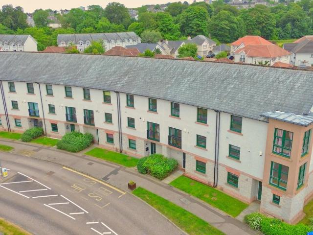 4 bedroom townhouse for sale