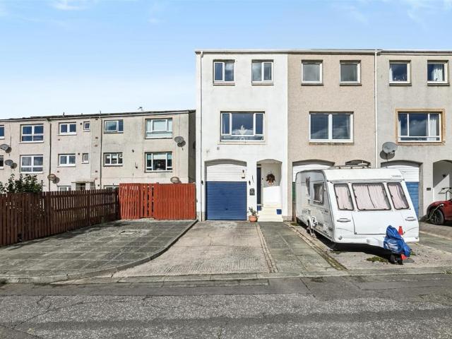4 bedroom townhouse for sale