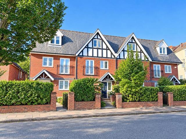 4 bedroom townhouse for sale