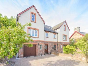 House for sale in High Street DD2 Dundee - Garden