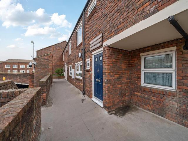 4 bedroom townhouse for sale
