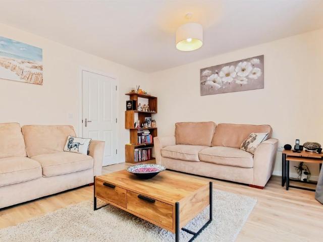 4 bedroom townhouse for sale