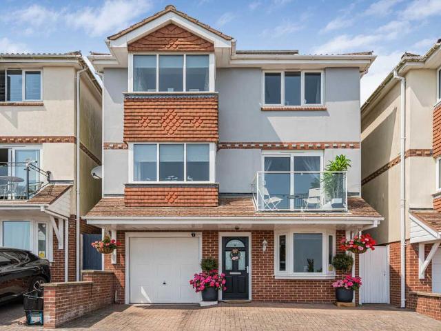 4 bedroom townhouse for sale