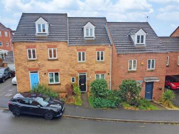 4 bedroom townhouse for sale