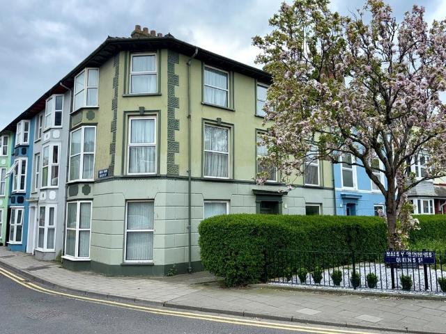 4 bedroom townhouse for sale