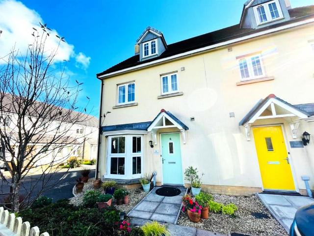 4 bedroom townhouse for sale