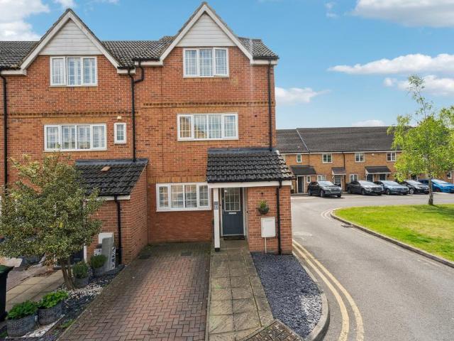 4 bedroom townhouse for sale
