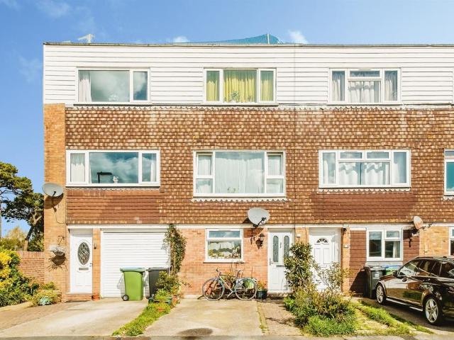 4 bedroom townhouse for sale