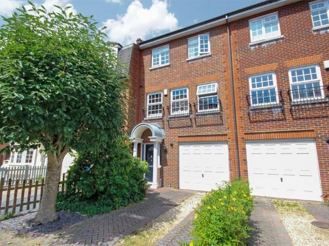 4 bedroom townhouse for sale