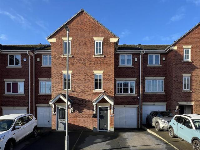 4 bedroom townhouse for sale