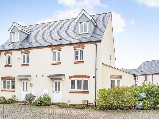 4 bedroom townhouse for sale