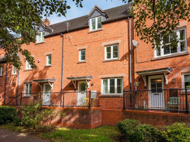 4 bedroom townhouse for sale