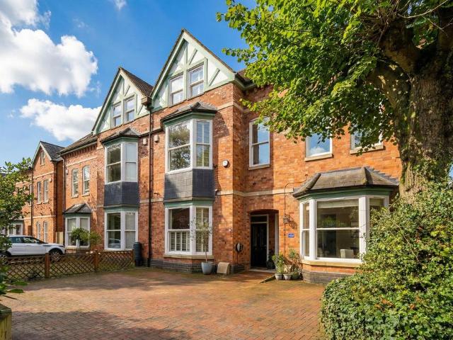 4 bedroom townhouse for sale