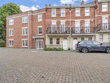 4 bedroom townhouse for sale