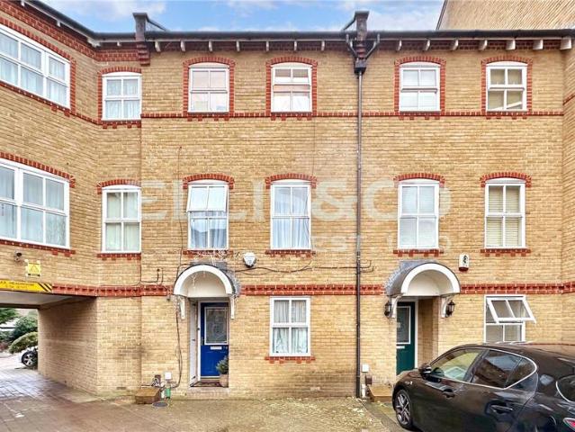 4 bedroom townhouse for sale