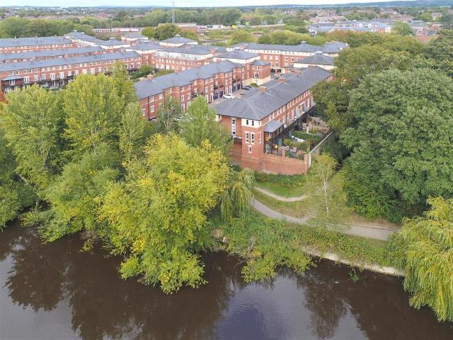 4 bedroom townhouse for sale