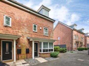 4 bedroom townhouse for sale