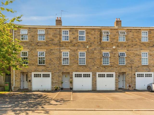 4 bedroom townhouse for sale