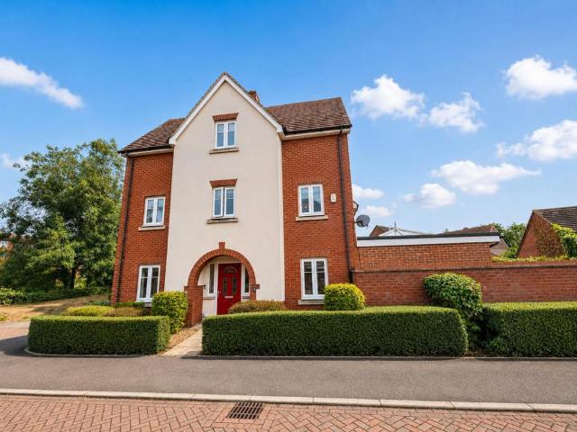 4 bedroom townhouse for sale