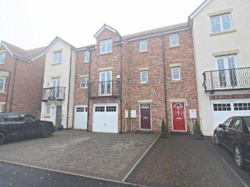 4 bedroom townhouse for sale