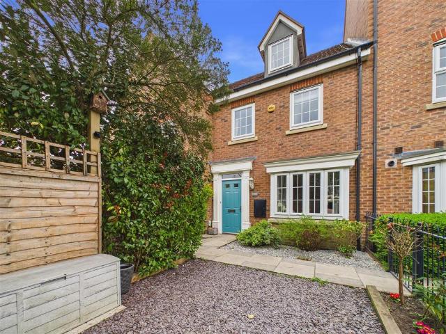 4 bedroom townhouse for sale
