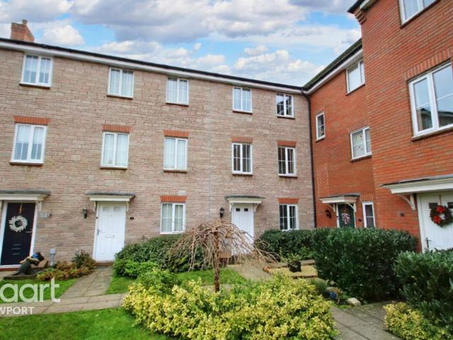 4 bedroom townhouse for sale