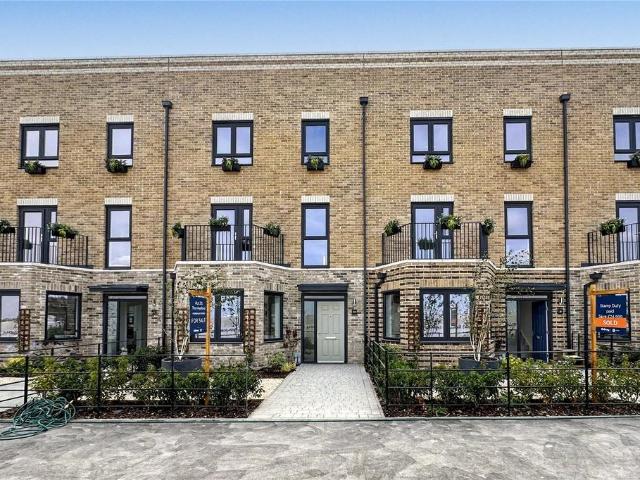 4 bedroom townhouse for sale