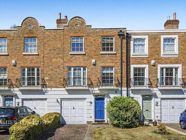 4 bedroom townhouse for sale