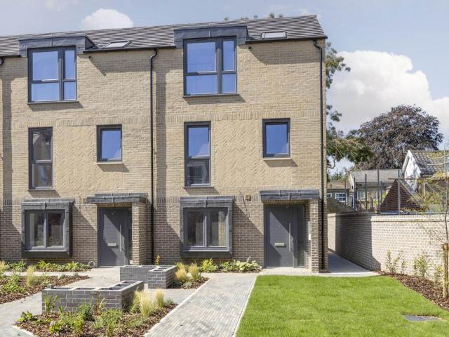 4 bedroom townhouse for sale