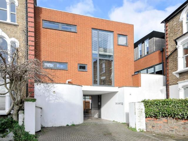 4 bedroom townhouse for sale