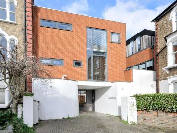 4 bedroom townhouse for sale