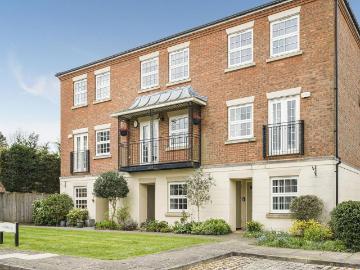 4 bedroom townhouse for sale