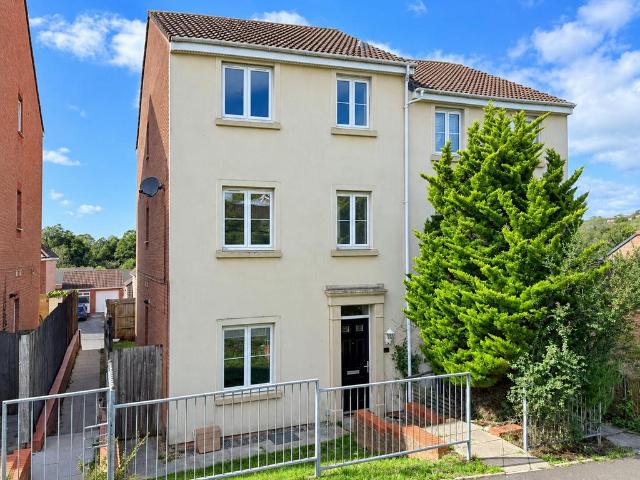 4 bedroom townhouse for sale